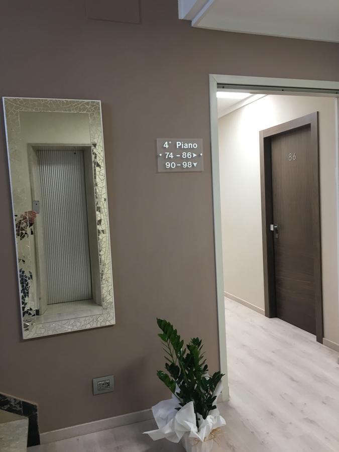 Hotel Novella Misano Adriatico Buitenkant foto